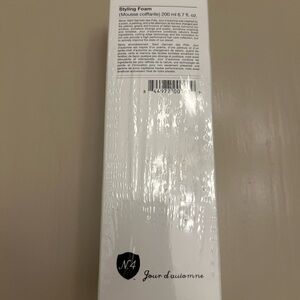 N4 Jour d'automne Styling Foam